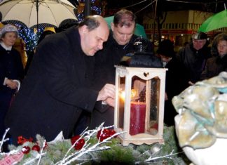 Advent negyedik gyertyáját is meggyújtották Kiskőrösön