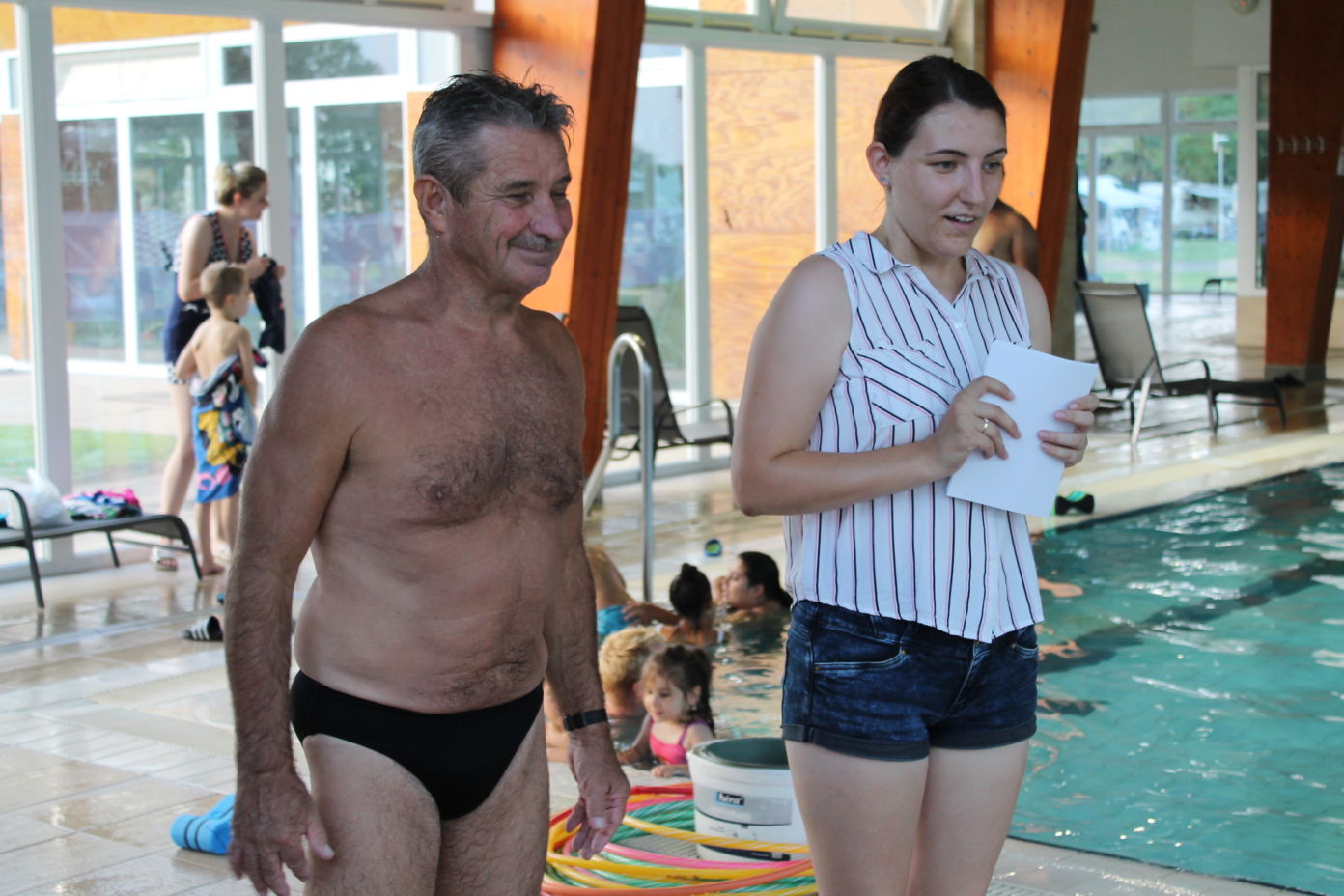 Ússz és evezz, ússz és evezz!  – Felnőtt úszásoktatás a Kiskőrösi Rónaszéki Fürdőben