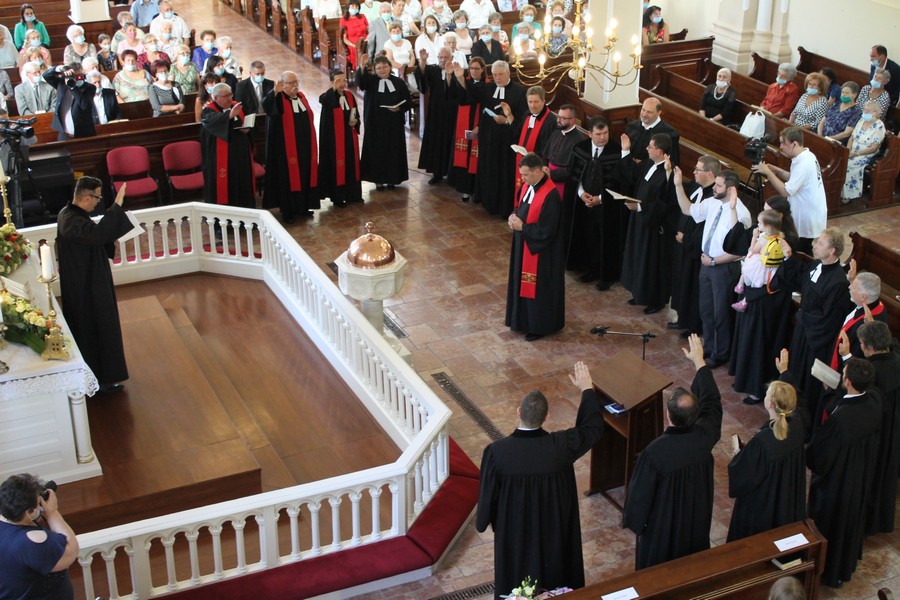 A Kiskőrösi Evangélikus Gyülekezet holnap tartja utolsó istentiszteletét a templomban