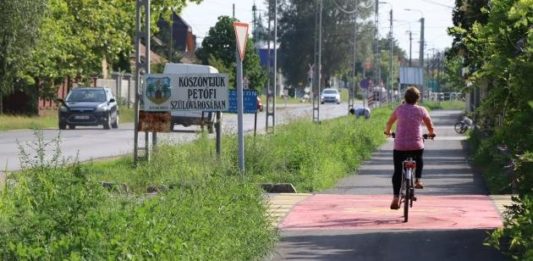 Befejeződött a kerékpárút hálózat bővítés Kiskőrös és Tabdi között