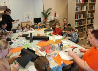 Őszi kézműveskedés az izsáki könyvtárban