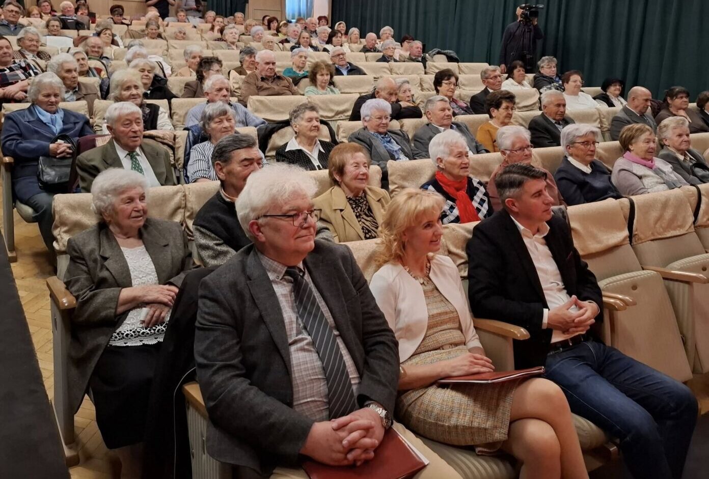 490117914_1092848372875700_220403665307495612_n