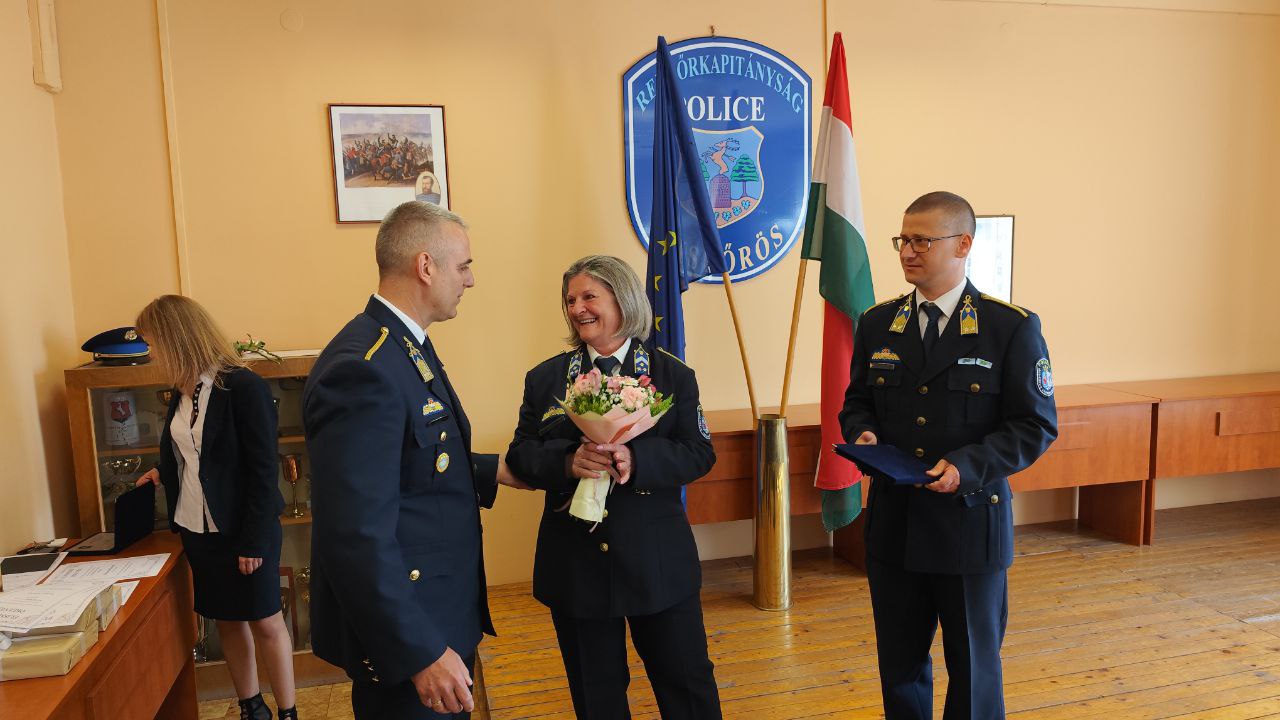 VIDEÓ I Kothencz Angéla Anikó r. főtörzszászlós utolsó napja a Kiskőrösi Rendőrkapitányságon