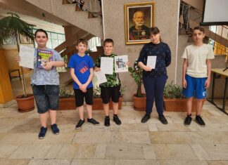 Szép eredményeket értek el a Bemes diákok a tankerületi informatika versenyen