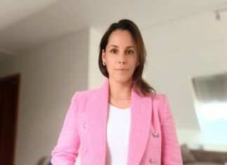 Szívvel-lélekkel a gyerekekért – új tanító kezdte meg munkáját a tabdi iskolában