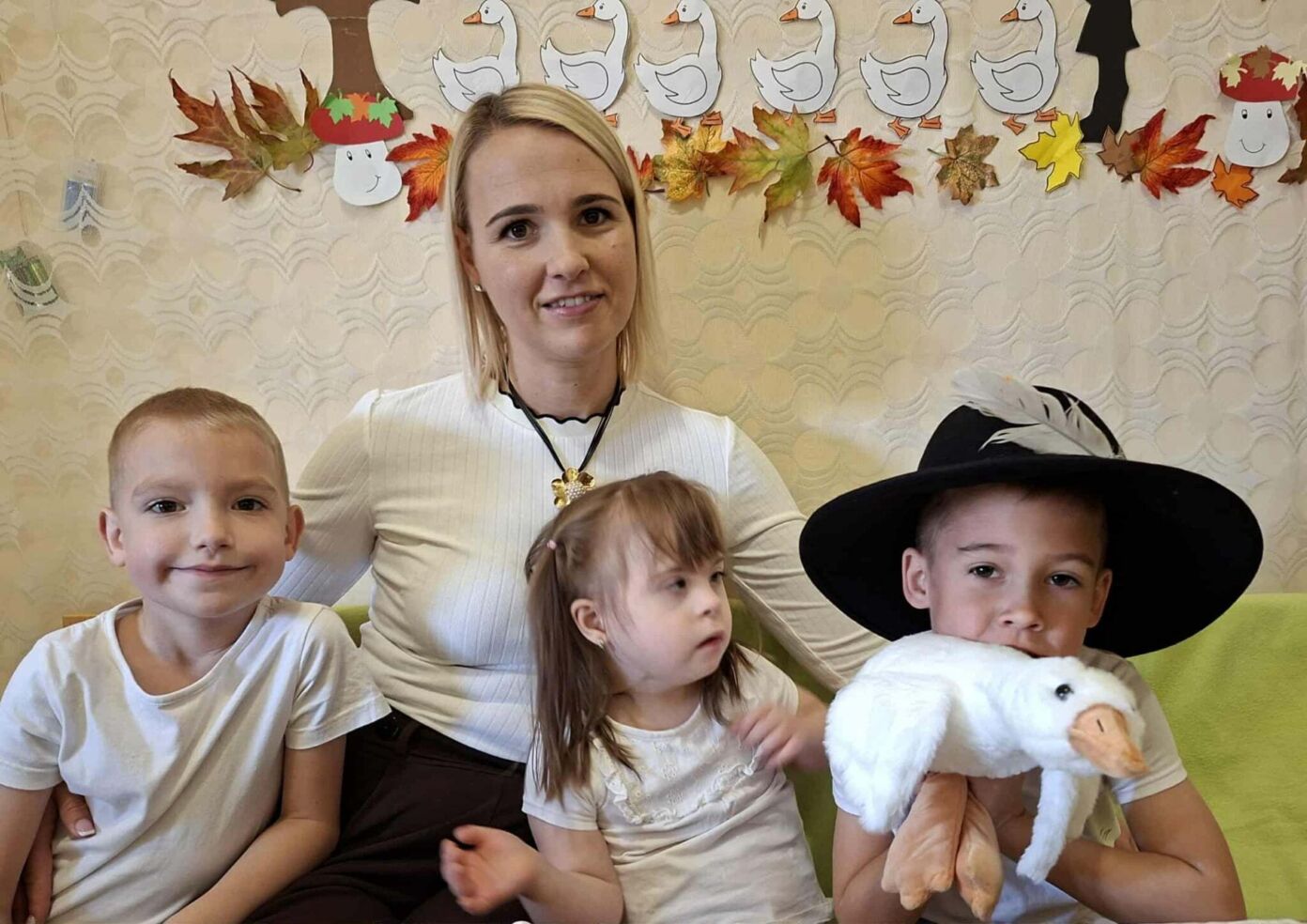 7c7be1b9-a84c-475b-9728-3c92cee76989