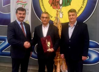 Elismerésben részesült Akasztó falugazdásza Németh László