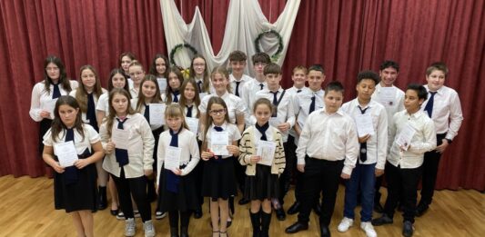 Remény, megújulás és Radnóti szavai – versmondó versenyt rendeztek a soltvadkerti iskolában