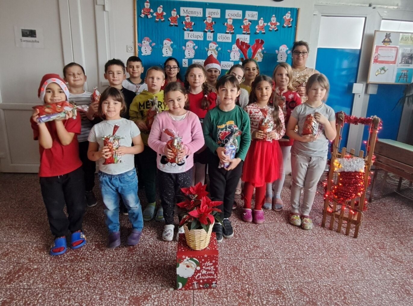 Kaskantyúi iskola tanulói