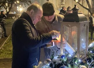 Reményt hozott a második adventi gyertya Kiskőrösre