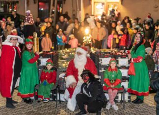 Mikulás-nap Izsákon – több, mint 500 gyermeknek csaltak mosolyt az arcára