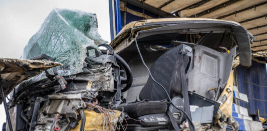 Brutális kamionbaleset az 54-es főúton Soltvadkert határában