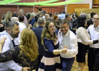 Rekordszámú résztvevő volt a Keceli Lovas Bálon