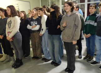 ’The Royal Family’ angol verseny a KEVI-ben