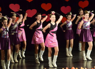 Szív küldi szívnek – mazsorett estet rendeztek Kiskőrösön