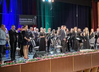 Dallamok szilvesztertől farsangig – jótékonysági hangverseny a Petőfi Sándor Művelődési Központban