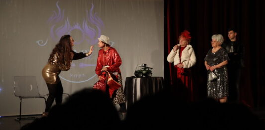 Nyugdíjas akták újratöltve – bűnmegelőzési színdarab Kiskőrösön