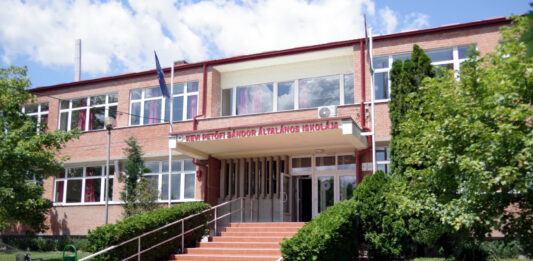 Az új tanévben is három első osztály indul a KEVI-ben