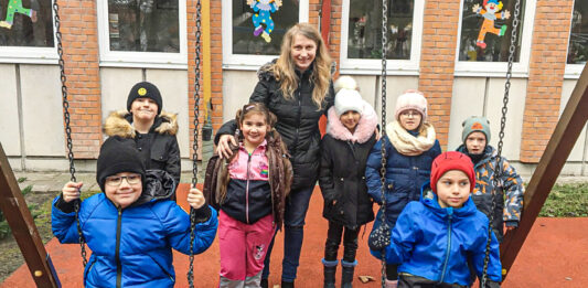 A KEVI Petőfi Sándor Általános Iskolájának 1.a osztályában Királyné Schindler Mónika lesz az osztályfőnök