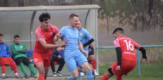 Küzdelmes mérkőzésen osztozott meg a pontokon az Akasztó és a Kunszállás