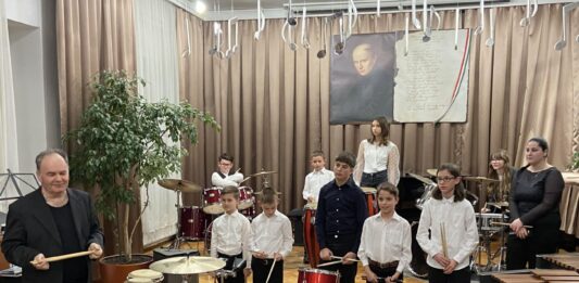 Ütős és fúvós tanszaki hangversenyt rendeztek a Kiskőrösi SZÓ-LA-M Alapfokú Művészeti Iskolában