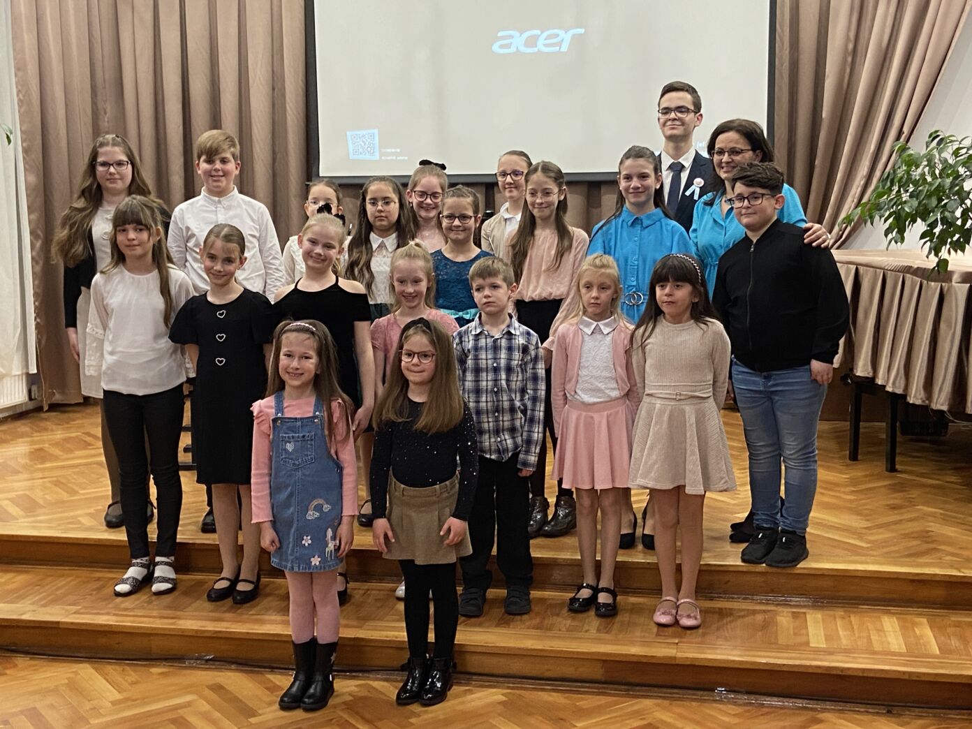 Zongoradallamok minden korosztálytól – tanszaki hangversenyt tartottak a Kiskőrösi SZÓ-LA-M Alapfokú Művészeti Iskolában