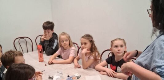 Csomó Csoda szakkör – amikor egy tűvel és egy darab farmerrel csodák születnek