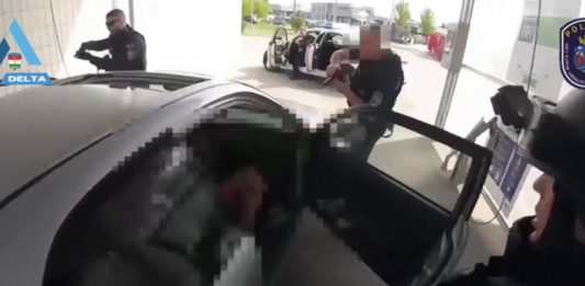 A gyanú szerint új pszichoaktív anyaggal kereskedtek a Hírös városban