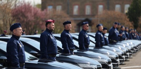 Új rendőrautók álltak szolgálatba