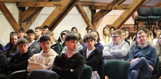 Kiskőrösi Evangélikus Gimnázium 12. évfolyamos hétvégéje Vajtán