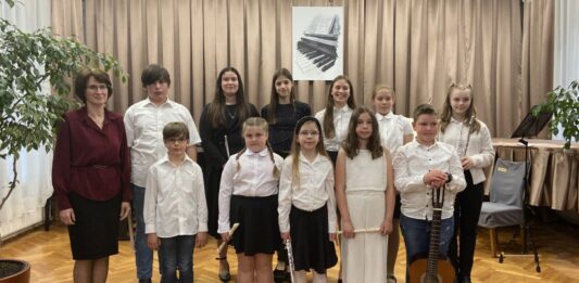 Fafúvós hangverseny Kiskőrösön – fiatal tehetségek léptek színpadra a SZÓ-LA-M AMI-ban