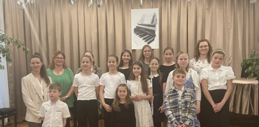 Vonós és fafúvós tanszaki hangversenyt tartottak a Kiskőrösi SZÓ-LA-M Alapfokú Művészeti Iskolában