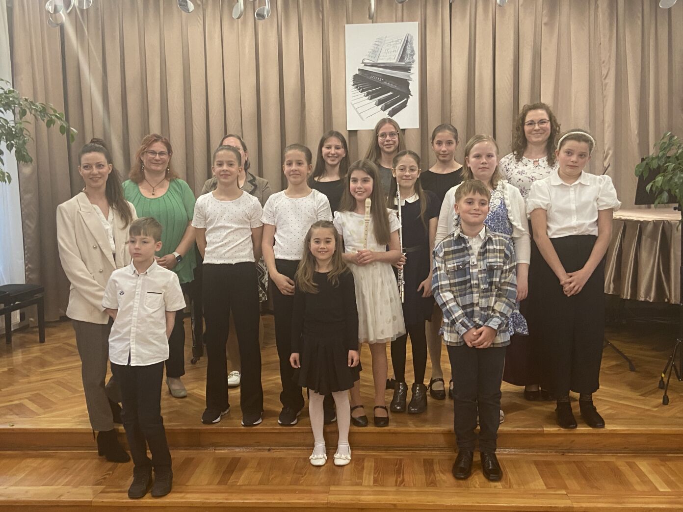 Vonós és fafúvós tanszaki hangversenyt tartottak a Kiskőrösi SZÓ-LA-M Alapfokú Művészeti Iskolában