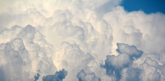 Lehűléssel indul a hét, visszatérnek a hajnali fagyok is