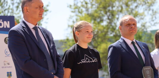 Az év női úszó sportolója kitüntető címet Katzenbach Hanna vehette át