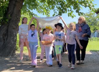 Életre keltek a pünkösdi népszokások a kiskőrösi szlovák tájházban