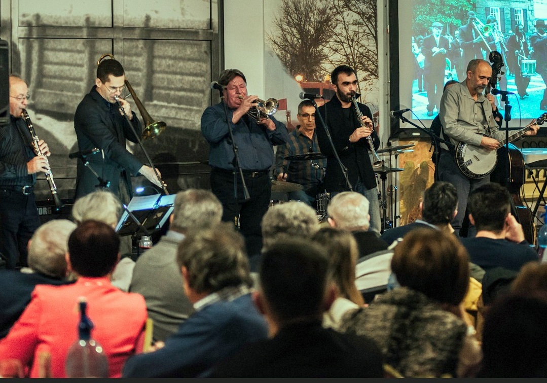 A Verebfészek Jazzklub fellépői a kiskőrösi Úttörténeti Múzeumban