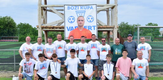 Foci az emlékezés jegyében: tizedik alkalommal rendezték meg a Bozi Kupát Soltvadkerten