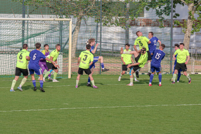 Labdarúgó-mérkőzés a vármegyei I. osztályban, ahol a térség csapatai a 2025/2026-os szezonban szerepeltek.