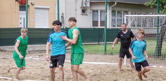 Turbo Run győzelem a kiskőrösi strandfoci kupán – izgalmas meccsek a Rónaszéki Fürdőben
