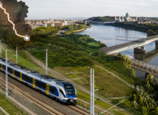 Vonat halad a Budapest–Belgrád vasútvonal magyarországi szakaszán, ahol továbbra is az ETCS biztonsági rendszer engedélyezése késlelteti a személyforgalom elindulását.