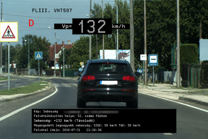 4038a76b-c77f-42ac-9797-350f56b2c1f2 Sebességmérő kamera felvétele egy jelentős sebességtúllépést elkövető autóról Bács-Kiskun vármegyében