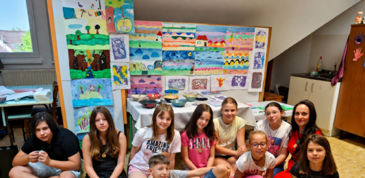 Grafikatábor Kiskőrösön: szürrealista tájképek is készültek