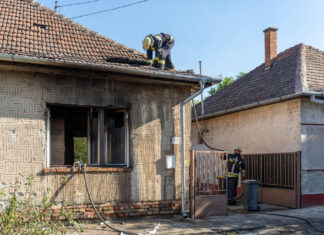 Kiskőrösi háztűz: Ketten is berohantak az égő házba, hogy megmentsék az idős asszonyt