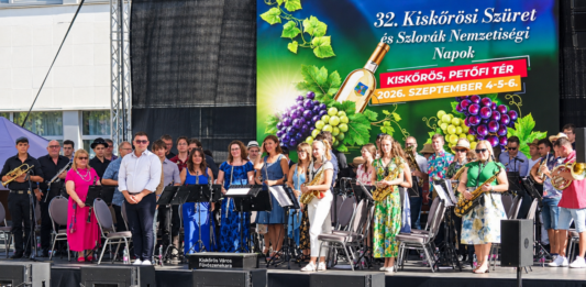 Nyáresti fúvósmuzsika töltötte meg a Petőfi teret Kiskőrösön