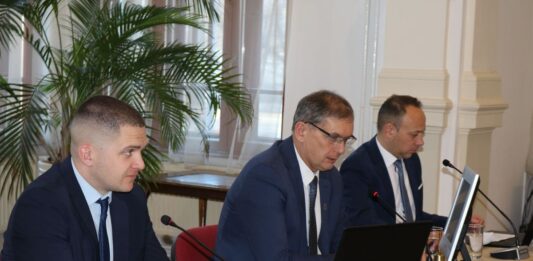 A nyári szünet után ma újra ülésezik a kiskőrösi képviselő-testület – ezek az ügyek jönnek év végéig biztosan