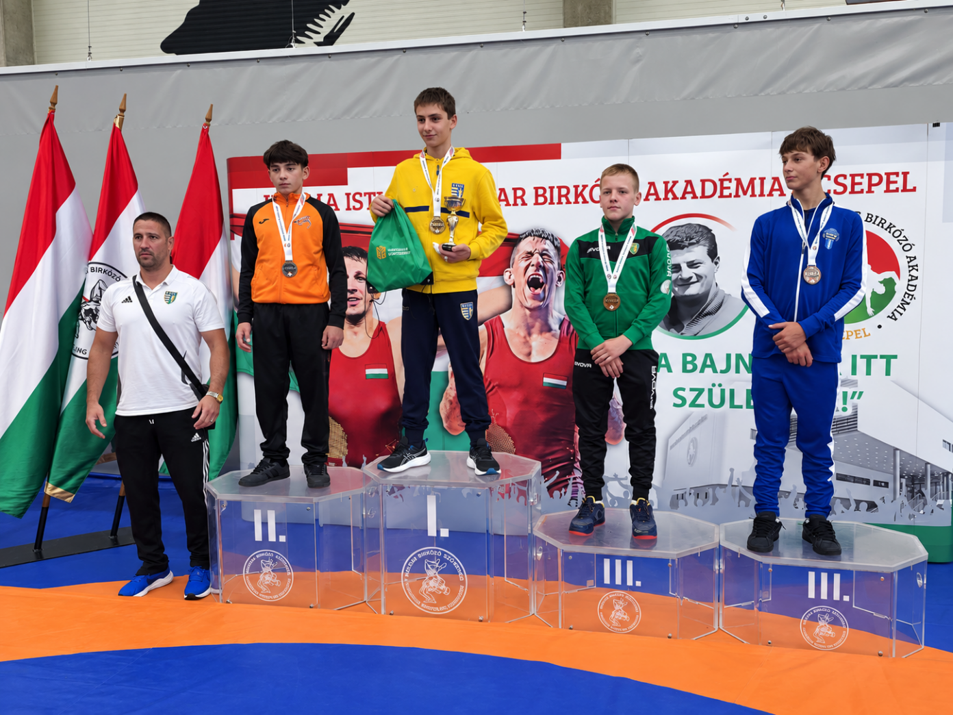 Három érmet szereztek a soltvadkerti birkózók a nemzetközi KIMBA Kupán