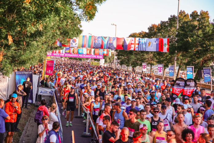 félm2 Futók a Wizz Air Budapest Félmaraton budapesti útvonalán