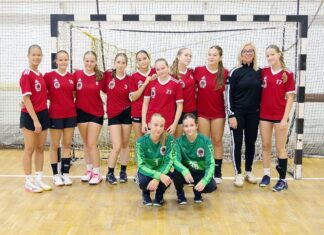 Kiskőrösi U15 kézilabda: vereséggel indult a szezon 7. BORÍTÓKÉP ALTERNATÍV SZÖVEG Kiskőrösi U15 kézilabda – a lánycsapat szezonnyitó mérkőzése Kiskőrösön