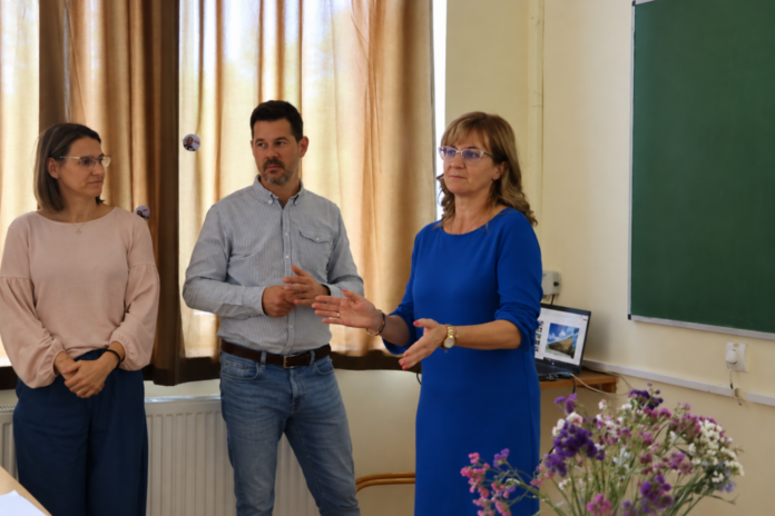 19 A KEVI pedagógusai Erasmus-programjuk külföldi továbbképzéseiről számolnak be Kiskőrösön.